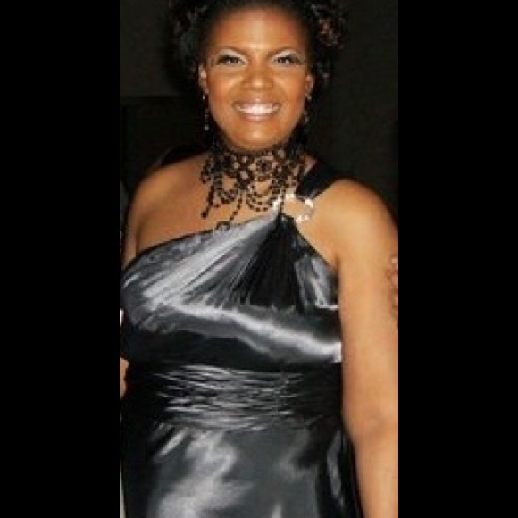 Satin, Full Length Gown w/ Diamond Circle Ring - Picture 1 of 8